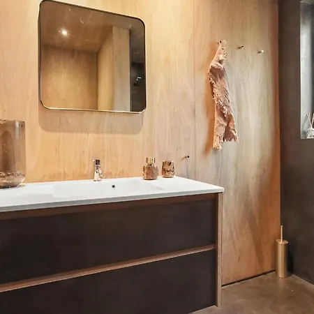 Semesterbostad 3 Bedroom Beautiful In *
